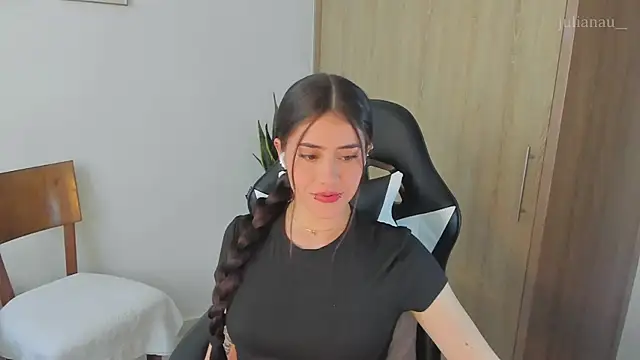 iriswest  online show from December 15, 2024, 8:58 pm