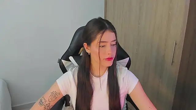 iriswest  online show from January 23, 2025, 10:33 pm