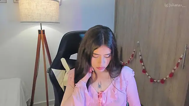 iriswest  online show from February 15, 2025, 1:53 am