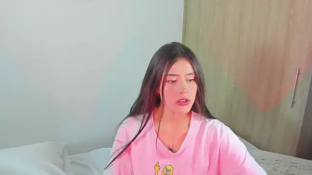 iriswest  online show from February 24, 2025, 12:41 am