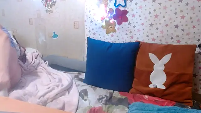 QueenLana online show from March 4, 2026, 5:02 am