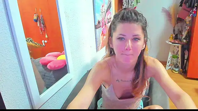 Snapshot of marie_marie03 chatting on March 6, 2025, 6:30 am marie marie03 online show from March 6, 2025, 6:30 am