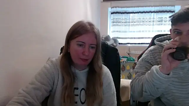 Snapshot of PeterAndJen chatting on December 14, 2025, 8:09 am PeterAndJen online show from December 14, 2025, 8:09 am