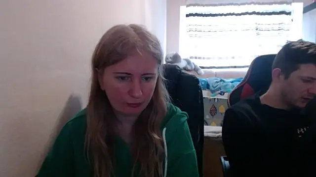 PeterAndJen online show from March 27, 2026, 7:36 am