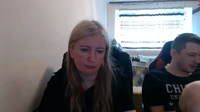 PeterAndJen online show from May 23, 2026, 5:56 am