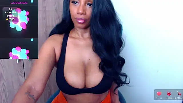 Pinkceeleste online show from November 2, 2025, 8:11 pm