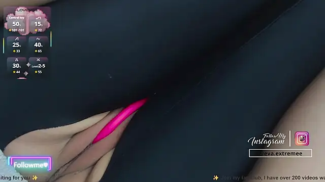 Snapshot of eva_cuper chatting on November 17, 2025, 12:11 pm eva cuper online show from November 17, 2025, 12:11 pm