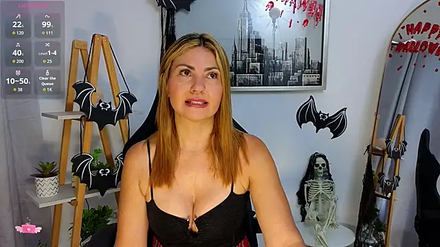 Snapshot of bella__adams chatting on October 21, 2025, 1:56 pm bella adams online show from October 21, 2025, 1:56 pm