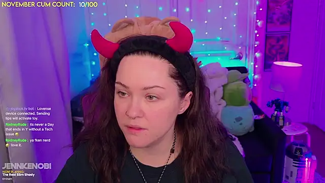 Snapshot of JennKenobi chatting on November 7, 2025, 3:56 pm JennKenobi online show from November 7, 2025, 3:56 pm