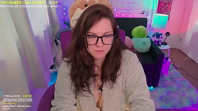 Snapshot of JennKenobi chatting on November 17, 2025, 3:29 pm JennKenobi online show from November 17, 2025, 3:29 pm