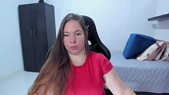 tamy shine87 online show from October 6, 2025, 11:35 pm