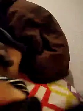 Snapshot of motalund802 chatting on January 28, 2025, 5:22 am motalund802 online show from January 28, 2025, 5:22 am