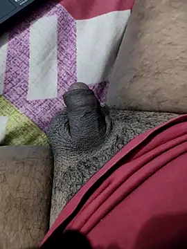 Snapshot of motalund802 chatting on March 18, 2025, 2:25 am motalund802 online show from March 18, 2025, 2:25 am