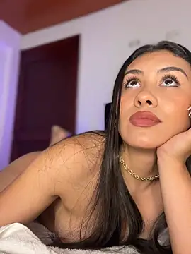 Snapshot of Ambar_pe_ chatting on January 22, 2025, 4:13 am Ambar pe online show from January 22, 2025, 4:13 am