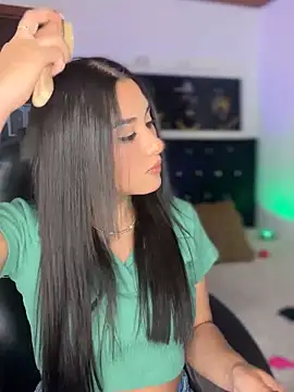 Snapshot of Ambar_pe_ chatting on January 30, 2025, 9:14 pm Ambar pe online show from January 30, 2025, 9:14 pm