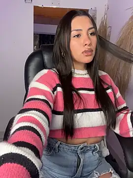 Snapshot of Ambar_pe_ chatting on March 16, 2025, 2:21 am Ambar pe online show from March 16, 2025, 2:21 am