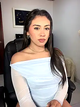 Snapshot of Ambar_pe_ chatting on November 19, 2025, 2:33 am Ambar pe online show from November 19, 2025, 2:33 am