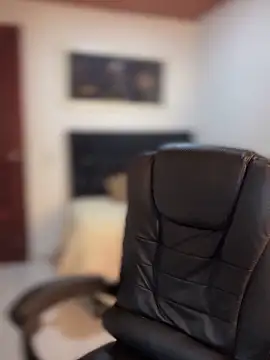 Snapshot of Ambar_pe_ chatting on November 20, 2025, 2:23 am Ambar pe online show from November 20, 2025, 2:23 am