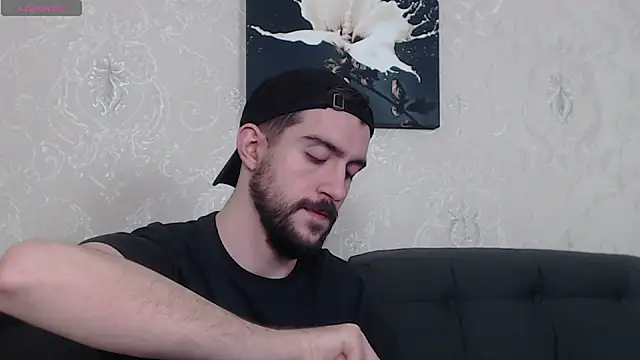 Snapshot of Dylan_Best chatting on January 10, 2025, 11:39 pm Dylan Best online show from January 10, 2025, 11:39 pm