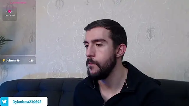 Snapshot of Dylan_Best chatting on March 5, 2025, 6:33 am Dylan Best online show from March 5, 2025, 6:33 am