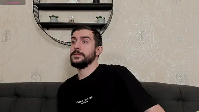 Dylan Best online show from February 10, 2026, 11:42 pm