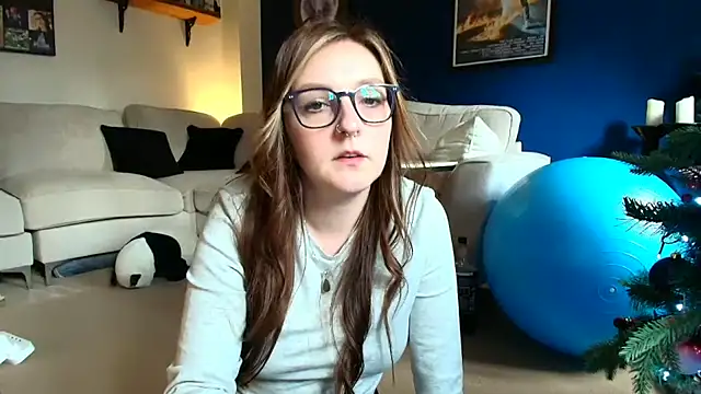 short sweetpea online show from December 14, 2025, 1:27 pm