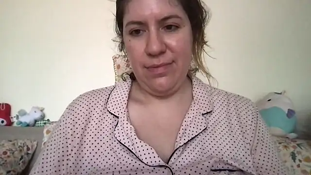 HYPHYtype online show from November 6, 2025, 7:48 pm