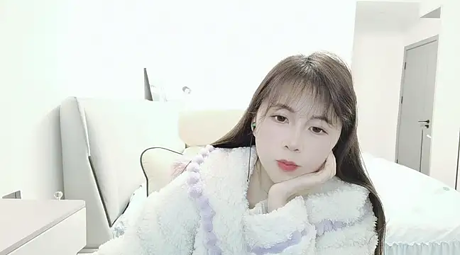 Sunset glow online show from March 11, 2025, 2:18 pm