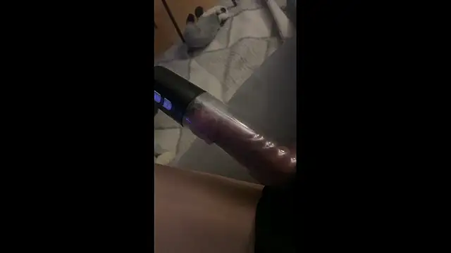 Snapshot of petuletra chatting on March 8, 2026, 9:29 pm petuletra online show from March 8, 2026, 9:29 pm