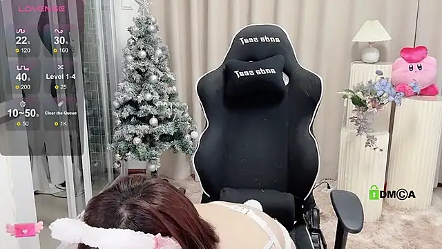 Happy Kitty online show from January 2, 2025, 1:51 pm