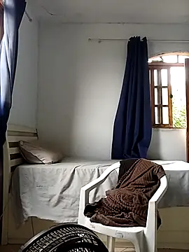 Safadinho2312 online show from January 15, 2026, 8:01 pm