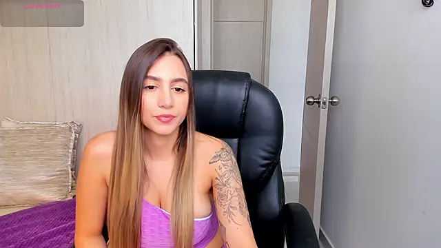 Snapshot of StacyConner chatting on November 20, 2025, 7:13 pm StacyConner online show from November 20, 2025, 7:13 pm