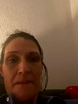 CherrysWetCam online show from December 14, 2025, 6:01 pm