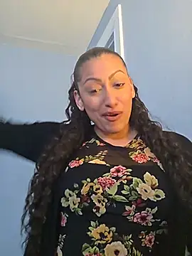 Nikkierosee online show from May 28, 2026, 9:56 pm