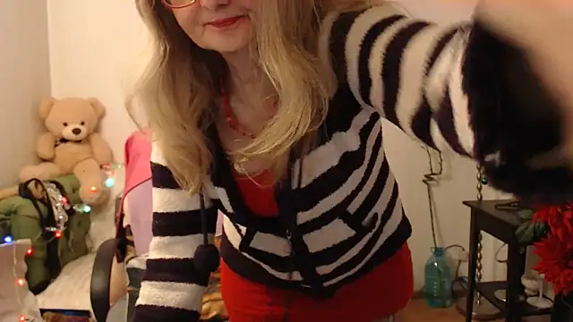 BlairFort online show from December 18, 2025, 8:59 pm