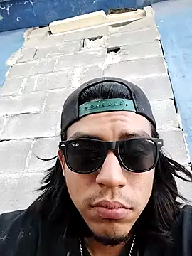 AlexAlejandro13 online show from March 20, 2026, 9:19 pm