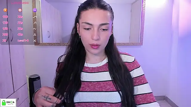 Snapshot of EricaVanderhill chatting on March 2, 2026, 11:22 pm EricaVanderhill online show from March 2, 2026, 11:22 pm