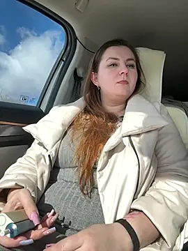 CandyShoopp online show from March 20, 2025, 8:09 am