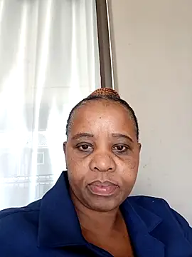 CHOCOLATEHUGEBOOBS42DDD online show from October 24, 2025, 7:38 am