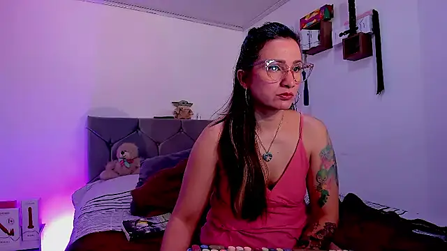 Snapshot of vanessabrown_ chatting on January 14, 2026, 5:18 pm vanessabrown online show from January 14, 2026, 5:18 pm