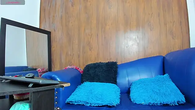 Snapshot of Mature_Skinny chatting on February 7, 2025, 12:28 pm Mature Skinny online show from February 7, 2025, 12:28 pm