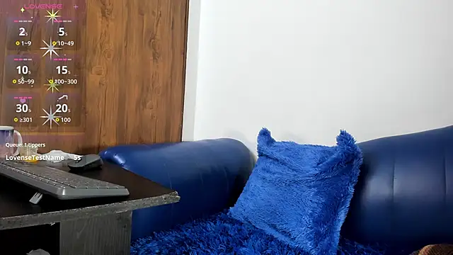 Snapshot of Mature_Skinny chatting on January 8, 2026, 12:51 pm Mature Skinny online show from January 8, 2026, 12:51 pm