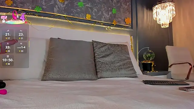 evamoretti online show from March 19, 2025, 6:35 am