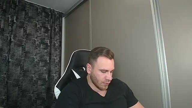 Thori92 online show from January 5, 2025, 8:00 pm