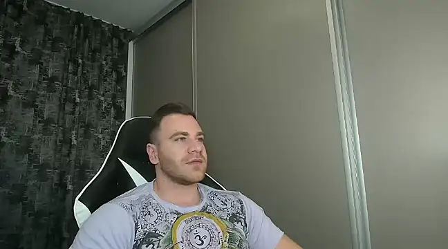 Thori92 online show from January 27, 2025, 9:33 pm