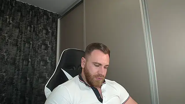 Thori92 online show from March 22, 2025, 9:31 pm