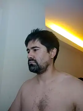 VonDoomdelToro online show from January 5, 2025, 3:32 am