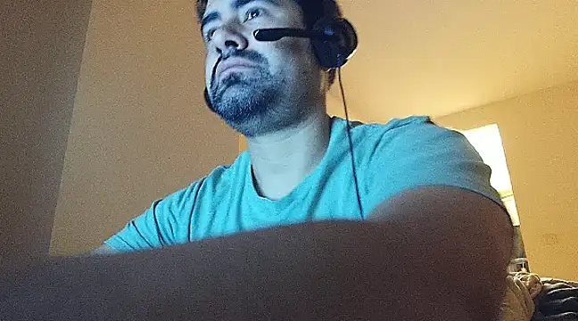 VonDoomdelToro online show from February 12, 2025, 8:38 am