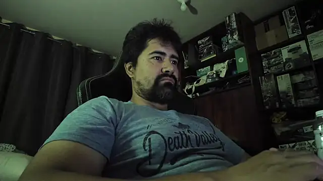 Snapshot of VonDoomdelToro chatting on June 10, 2026, 6:23 am VonDoomdelToro online show from June 10, 2026, 6:23 am
