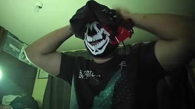 Snapshot of VonDoomdelToro chatting on July 10, 2026, 6:17 am VonDoomdelToro online show from July 10, 2026, 6:17 am